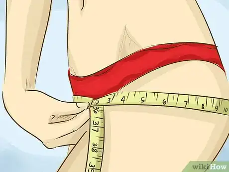 Imagen titulada Measure Hips Step 10