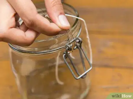 Imagen titulada Make an Oil Lamp Step 16