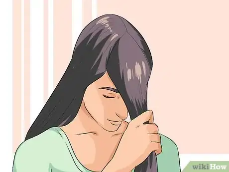 Imagen titulada Cut Fringe Bangs Step 6