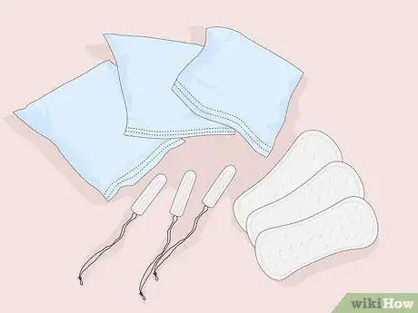 Imagen titulada Make a Period Kit Step 2