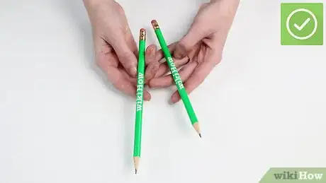 Imagen titulada Sharpen Your Pencil at School Without a Sharpener Step 14