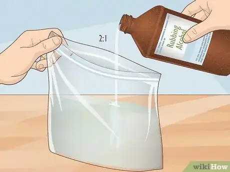 Imagen titulada Make a Homemade Ice Pack Step 1