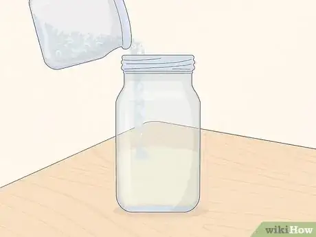 Imagen titulada Make Your Own Natural Body Cream Step 11