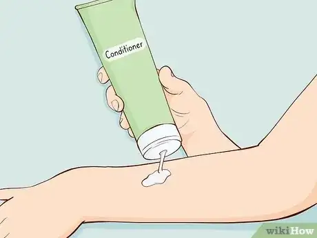 Imagen titulada Shave With Conditioner Step 3