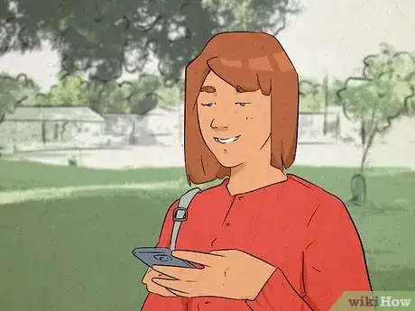Imagen titulada April Fools' Prank Your Boyfriend Through Text Step 10