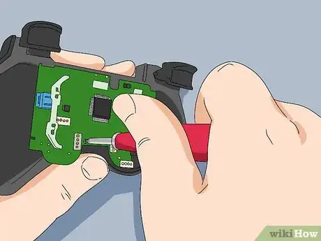 Imagen titulada Fix a PS3 Controller Step 4