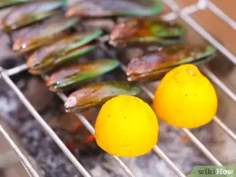 Imagen titulada Cook Mussels Step 13