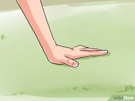 Imagen titulada Spin a Golf Ball Step 1