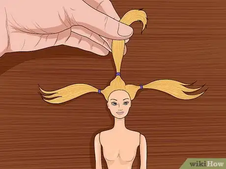 Imagen titulada Fix Doll Hair Step 3