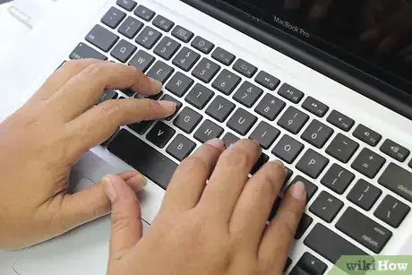 Imagen titulada Fix a Jammed Keyboard Key Step 21