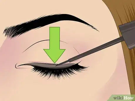 Imagen titulada Make Your Eyes Look Less Droopy Step 8