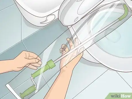 Imagen titulada Unclog a Toilet Step 13