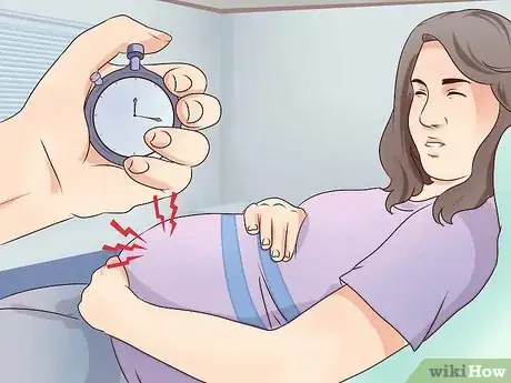 Imagen titulada Help Your Wife Through Labor Step 6