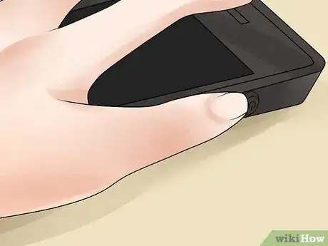 Imagen titulada Turn On an Android Phone Step 3