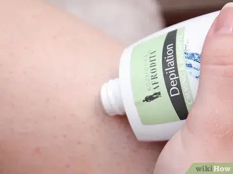 Imagen titulada Prevent Ingrown Hairs on Your Legs Step 11