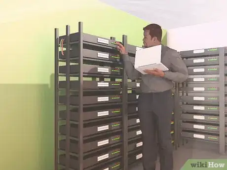 Imagen titulada Become a Network Administrator Step 1