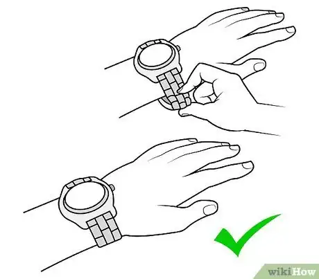 Imagen titulada Remove Watch Band Links Step 11