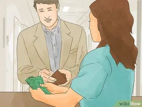 Imagen titulada Become a Real Estate Auctioneer Step 14