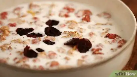 Imagen titulada Eat Muesli Step 3