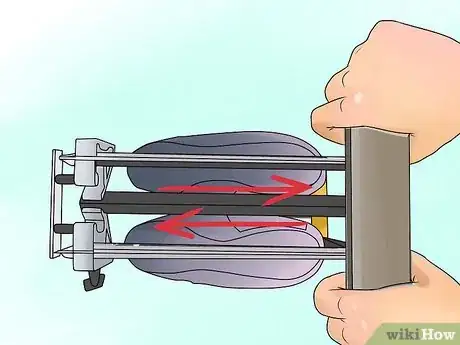 Imagen titulada Sharpen Skates Step 15