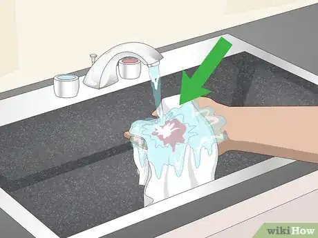 Imagen titulada Clean Dried Blood Step 1