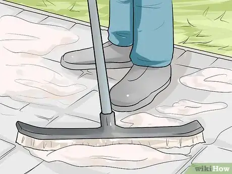 Imagen titulada Install Patio Pavers Step 12