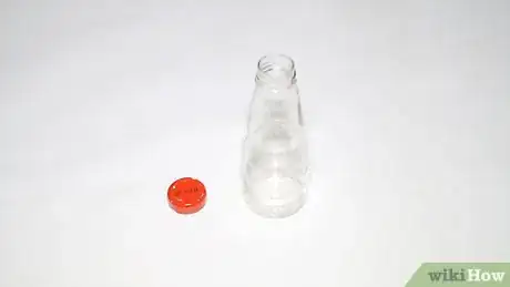 Imagen titulada Make a Lava Lamp with Household Ingredients Step 1