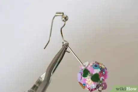 Imagen titulada Make Your Own Earrings Step 7