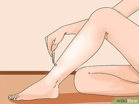 Imagen titulada Convince Your Parents to Let You Shave Your Legs As a Preteen Step 16