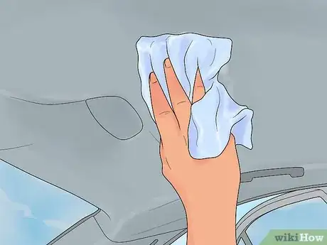 Imagen titulada Clean a Car Ceiling Step 3