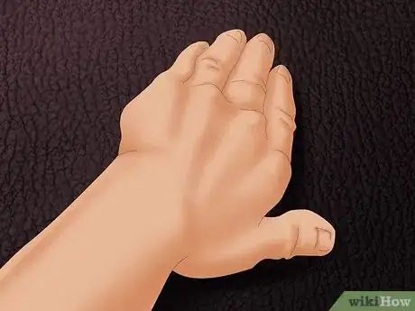 Imagen titulada Buy Faux Leather Step 14