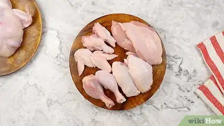 Imagen titulada Cut up a Whole Chicken Step 20