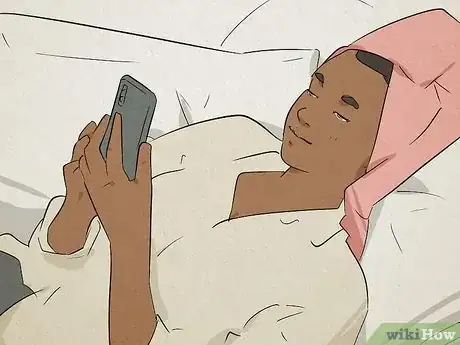 Imagen titulada Say Goodnight to Your Boyfriend over Text Step 13