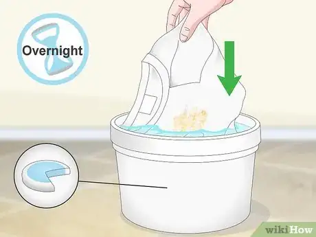Imagen titulada Clean Nicotine Stains Step 7