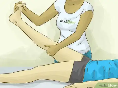 Imagen titulada Get Rid of a Thigh Cramp Step 5