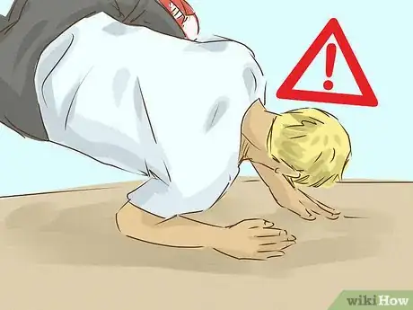 Imagen titulada Prevent Shoulder Dislocation Step 10