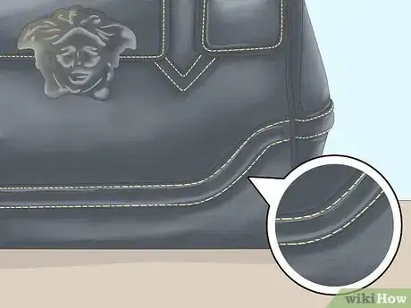 Imagen titulada Know if a Versace Bag Is Real Step 7