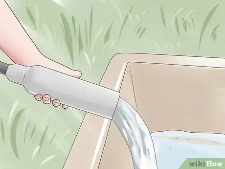 Imagen titulada Install a Hot Tub Step 8
