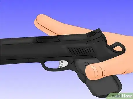 Imagen titulada Grip a Pistol Step 1Bullet2