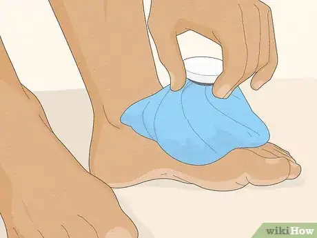 Imagen titulada Deal with Foot Cramps Step 7