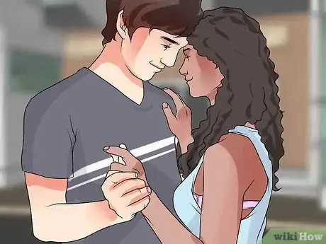 Imagen titulada Tell Your Girlfriend You Want to Be Intimate Step 10