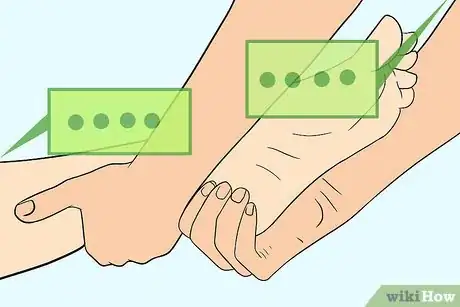 Imagen titulada Give a Foot Massage Step 14