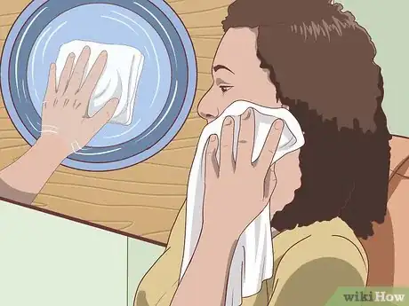 Imagen titulada Relieve Gum Pain Step 14