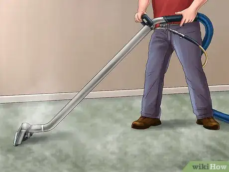 Imagen titulada Steam Clean Carpet Step 10