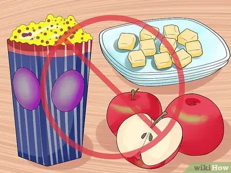 Imagen titulada Clean Teeth With Braces Step 10