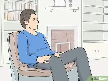 Imagen titulada Treat a Back Strain Step 1
