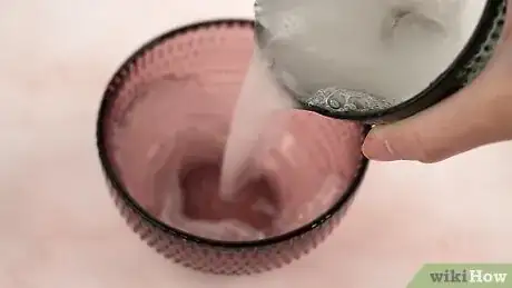 Imagen titulada Clean Jewelry with Baking Soda Step 17