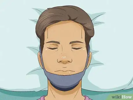 Imagen titulada Sleep with Your Mouth Closed Step 5