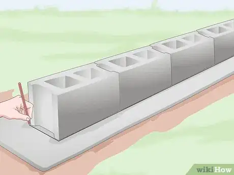 Imagen titulada Build a Cinder Block Wall Step 11