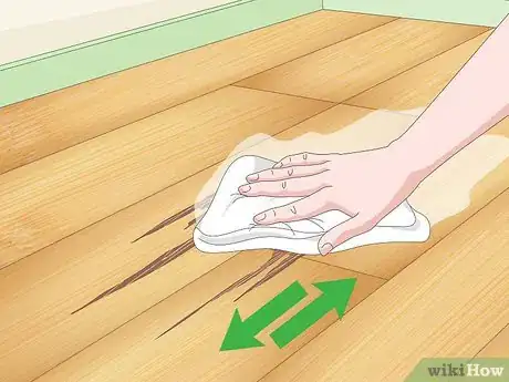 Imagen titulada Fix Scratches on Hardwood Floors Step 14